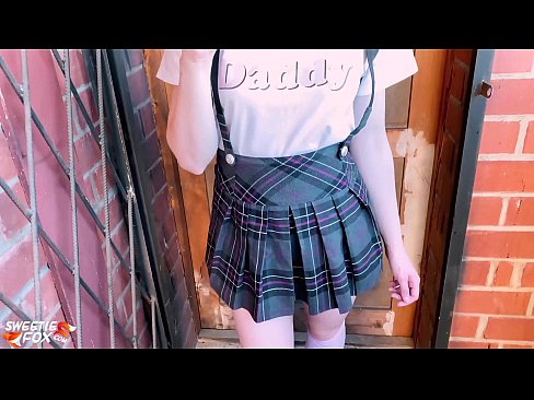 ❤️ A menina da escola chupa profundamente a piça e fode em vez de aulas. ☑ Sexo superior em porno pt-br.kutjeporno.ru